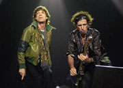 Mick_Keef_Wembley_'03_40 Licks Show